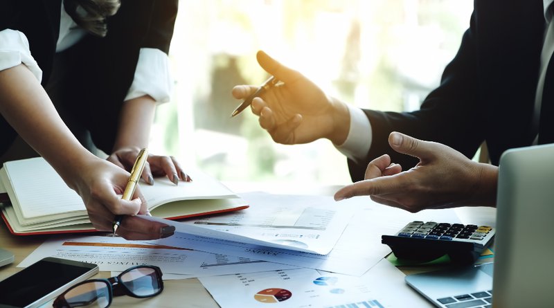 Op Ed: Why Your Financial Advisor Won't Talk to You About Bitcoin 1