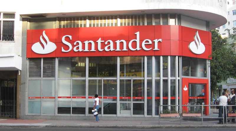 Santander Bank to Launch Blockchain Challenge 1
